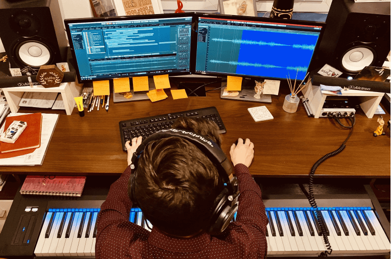 Behind the scenes Making the sound effects for our stories Readmio